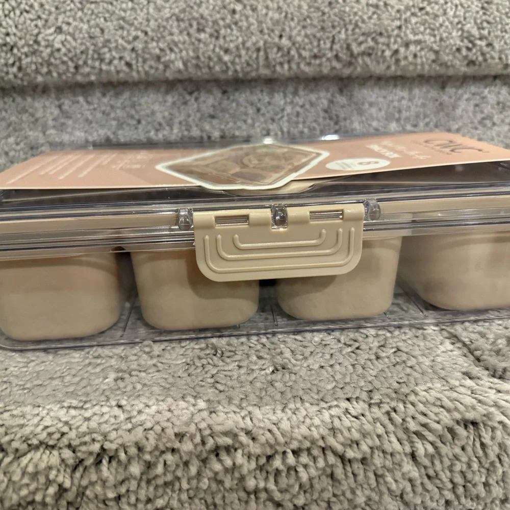 CWC Tan Snack Box with Compartments - Picture 4 of 6